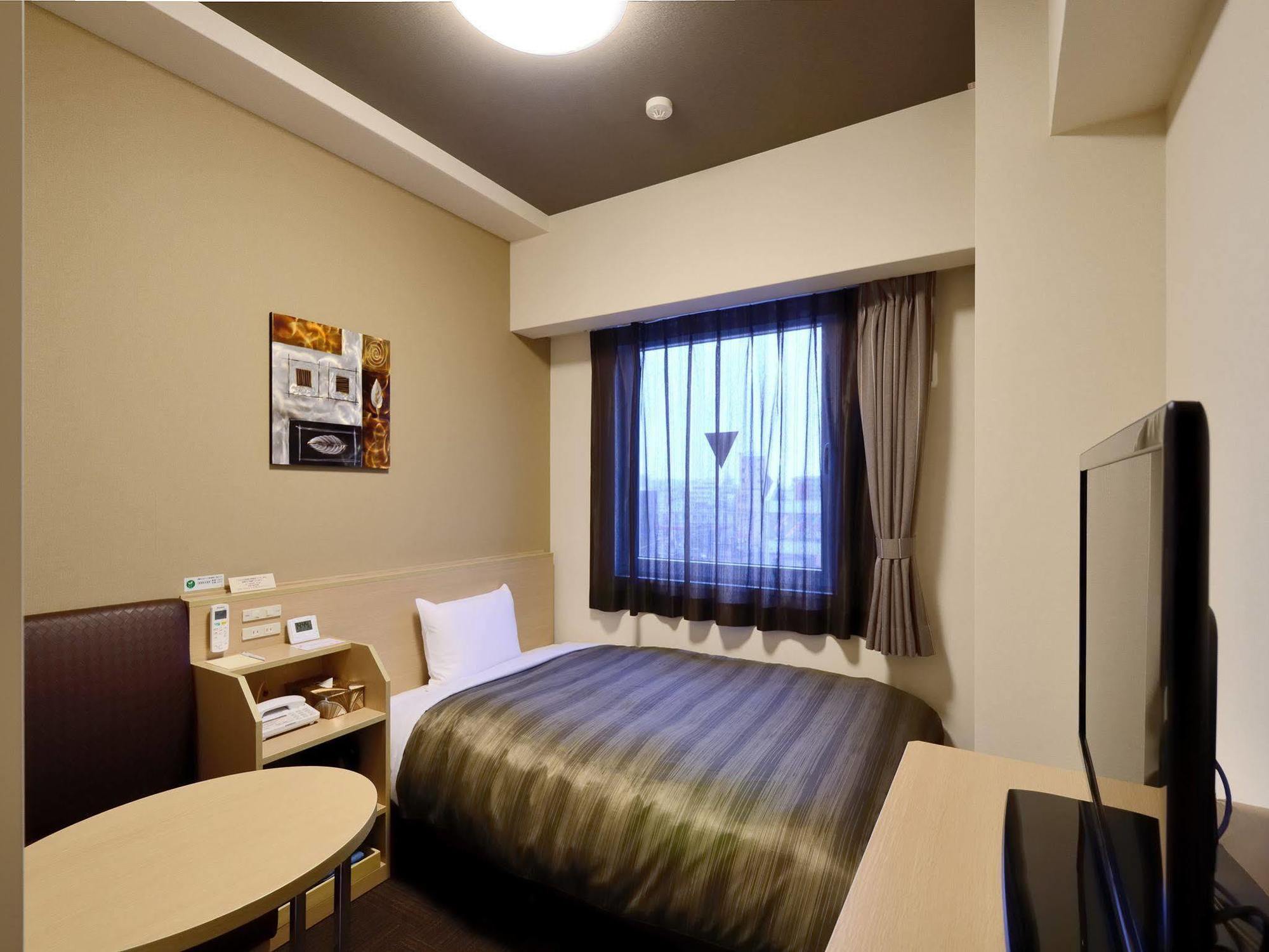 Hotel Route-Inn Hita Ekimae Bagian luar foto